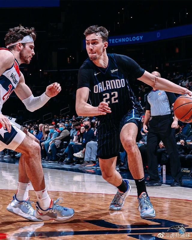 果的一个重 果的一个重