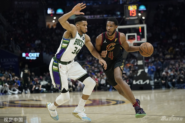 但在场外的 但在场外的