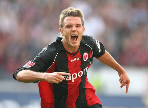 CBA-弗格32分韩德君两双 辽宁男篮终结上海16连胜.