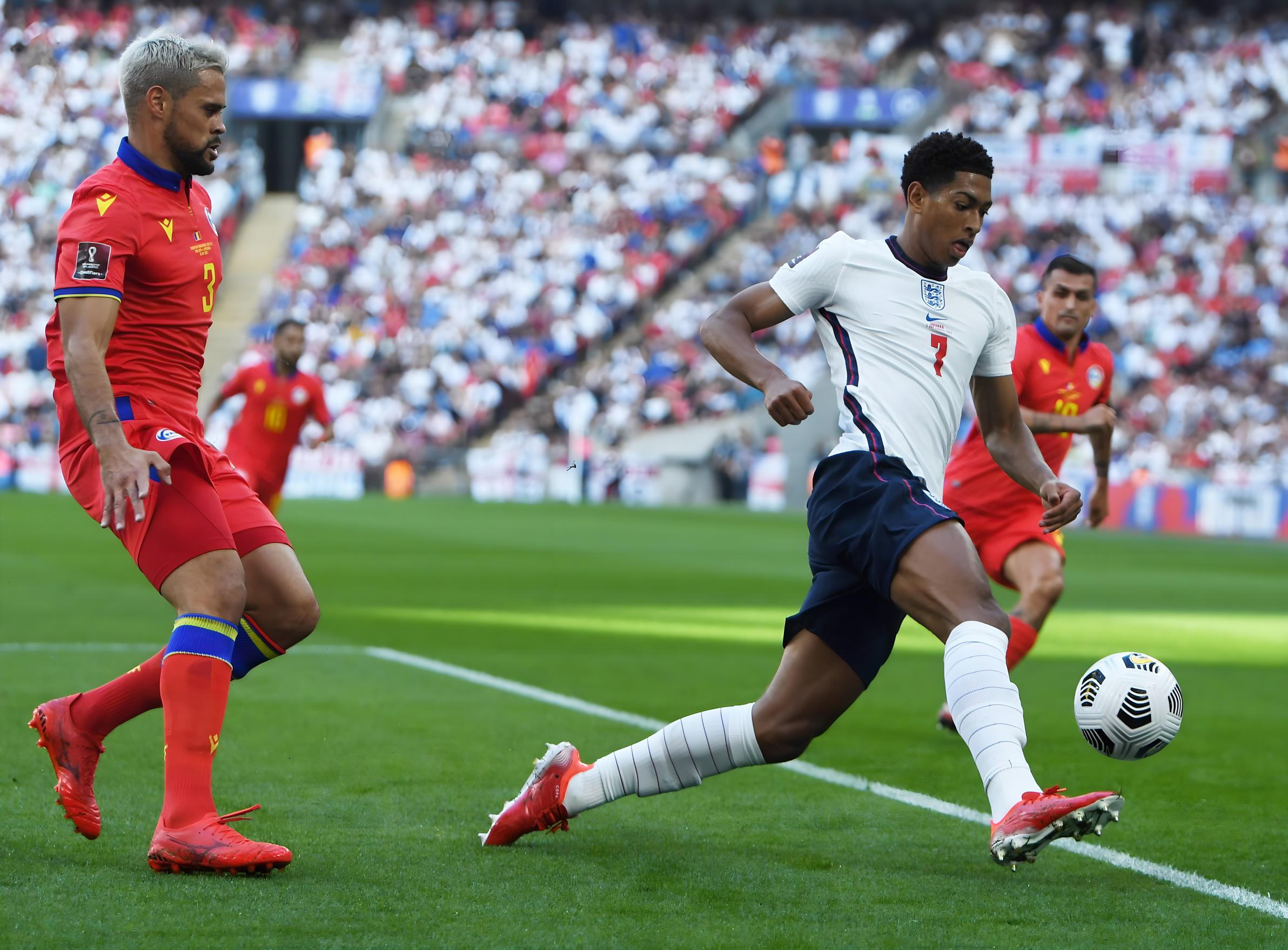 欧冠生死战！阿拉木图凯拉特vs凯尔特人：凯尔特人不败神话背后，隐藏着怎样的战术焦虑？