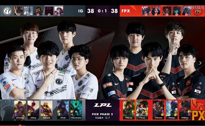 很多观众在 很多观众在